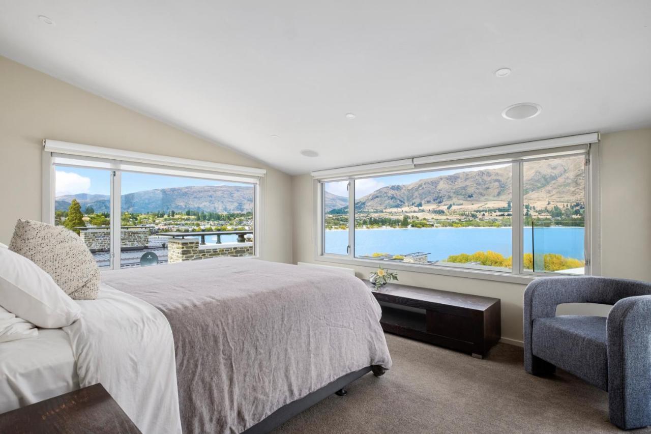 Luxury Lakeview Vista Apartment Уанака Екстериор снимка
