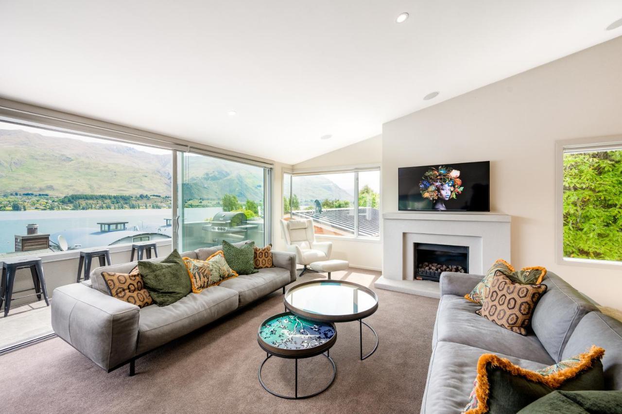 Luxury Lakeview Vista Apartment Уанака Екстериор снимка